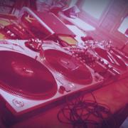 4 platines pour cette soirée!
