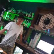 Boris au bar!