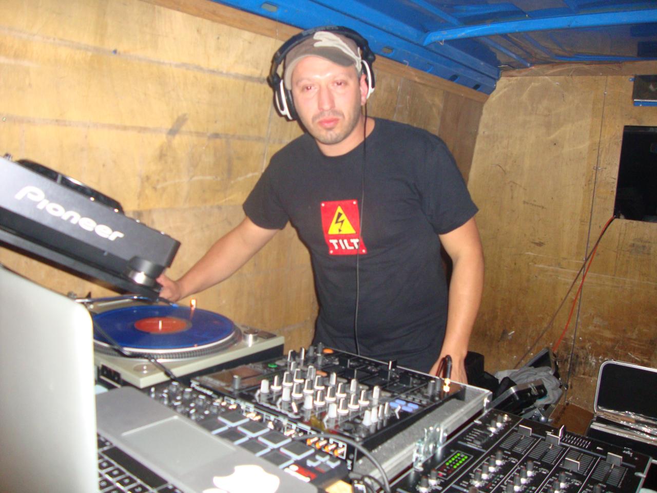 Lolo aux platines