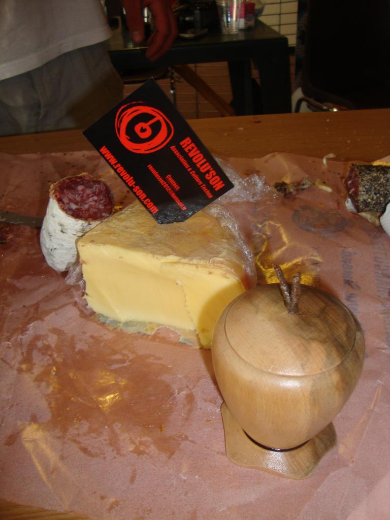 Casse dale dégustation des produits régionaux de la Foire!