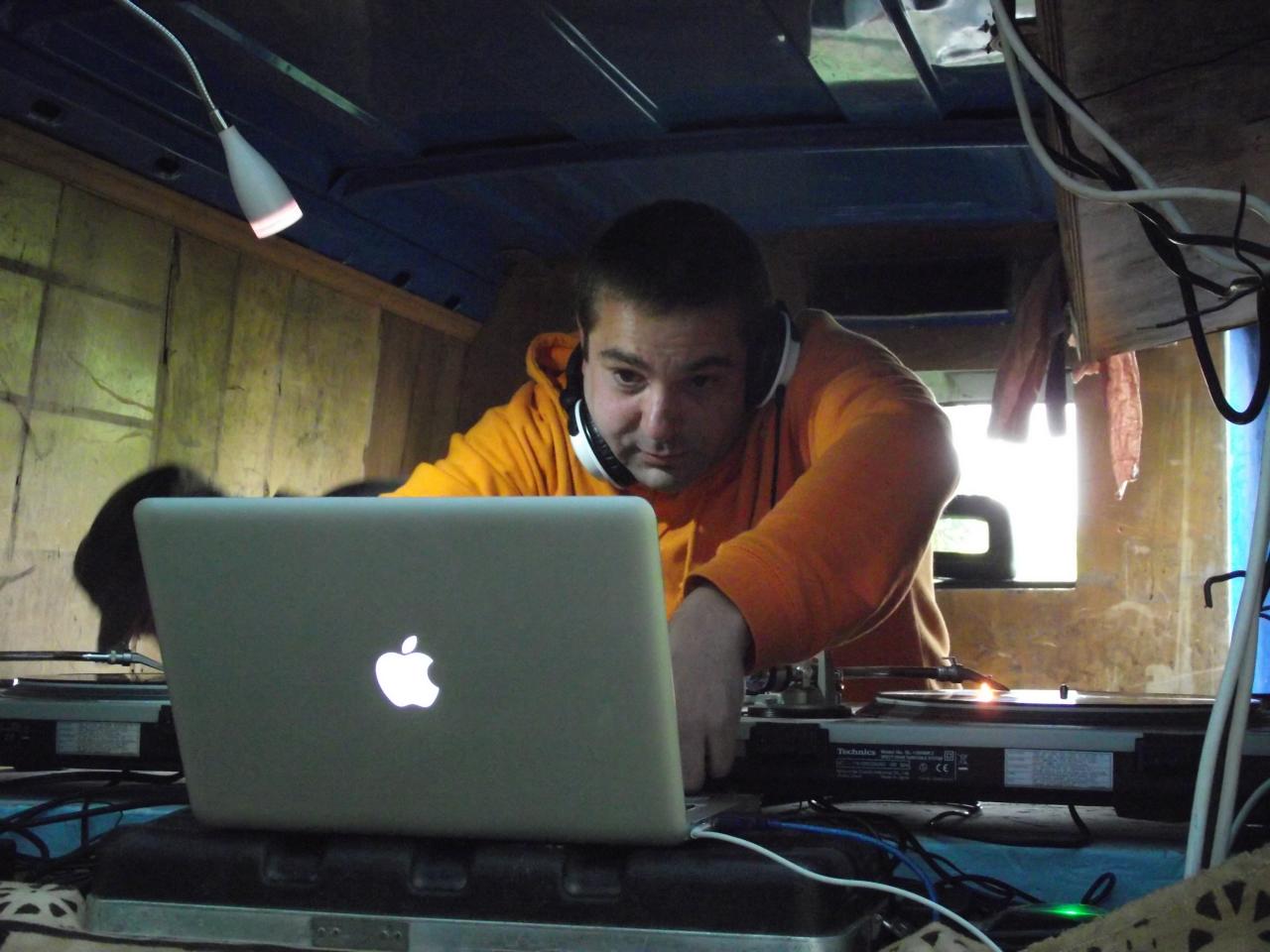 Le Dj d'Ethnimix - RoWain