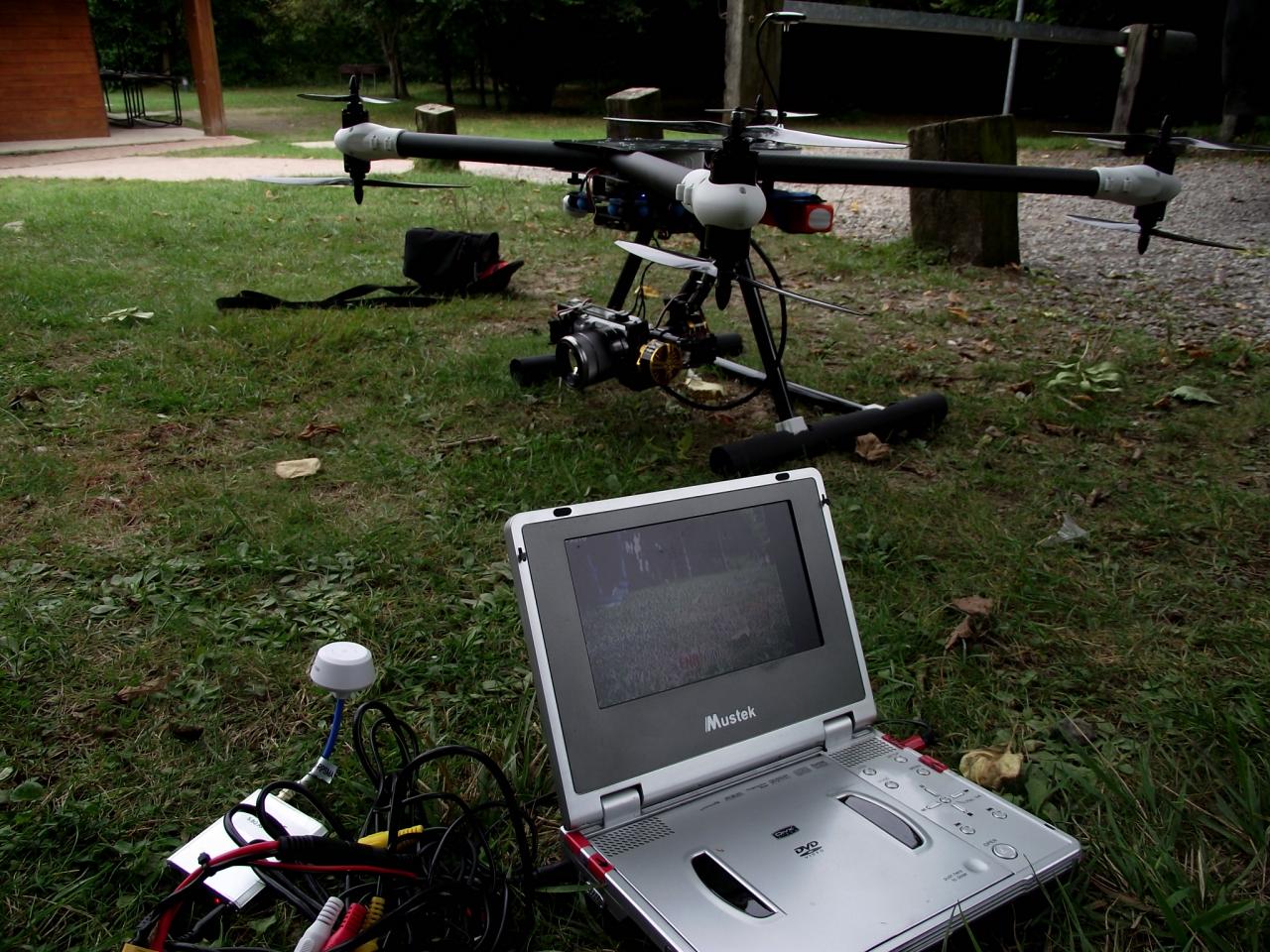 Retour vidéo du 'Méga Drone'